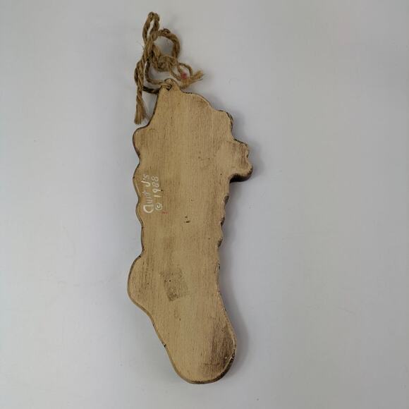 10" Wood Christmas Decoration Teddy Bear Stocking Santa Hat Signed Vintage 1988 - Picture 2 of 8